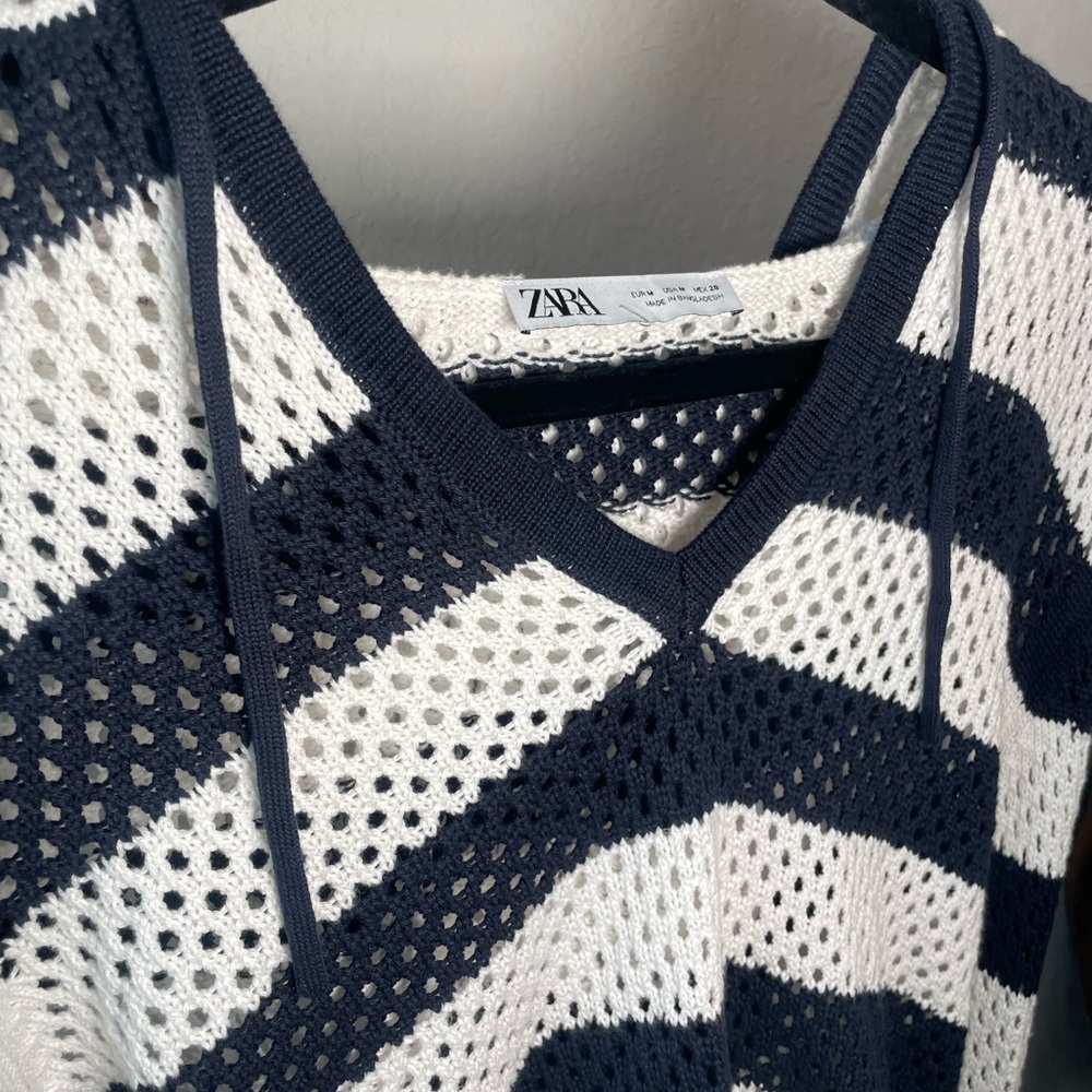 Zara Navy and White Striped Sweater With Hood - Picture 4 of 5